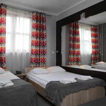 Sunny Hotel 3*