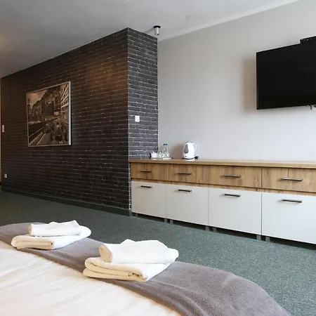 Otel Sunny Poznan